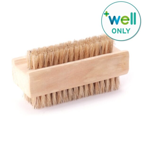 COOP NATURAL BRISTLE NAILBRUSH