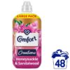 Comfort Honeysuckle & Sandalwood Fabric Conditioner 48 Washes 1.44L