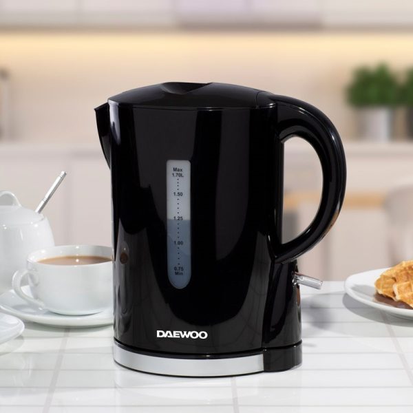 DAEWOO PLASTIC KETTLE BLACK & CHROME 22000W 1.7LTR