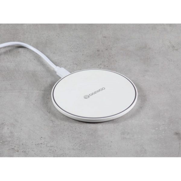 DAEWOO AIR BUDS AND CHARGING PLATE AVS1444