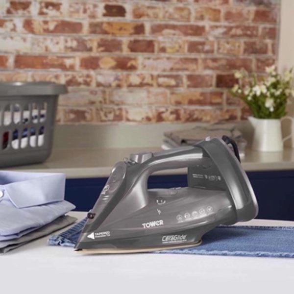 TOWER STEAM IRON T22008