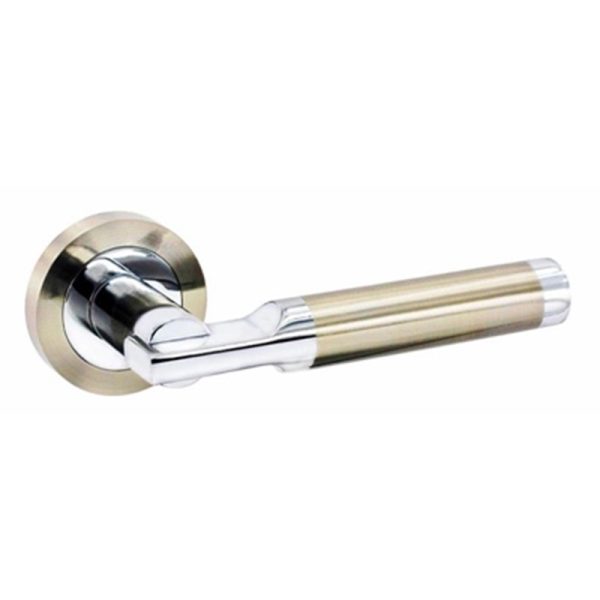 SMITHS ARTISAN LEVER ON ROSE DOOR HANDLE