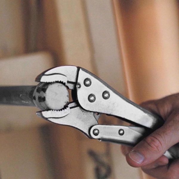 DEKTON STRAIGHT JAW LOCKING PLIER