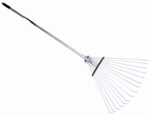 GREEN BLADE ADJUSTABLE RAKE