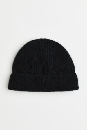 Men's Black Beanie Hat