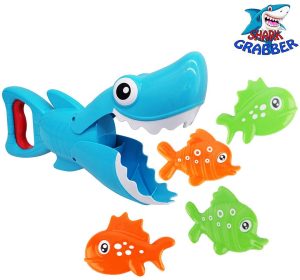 Shark Grabber Pool Toy With Fish