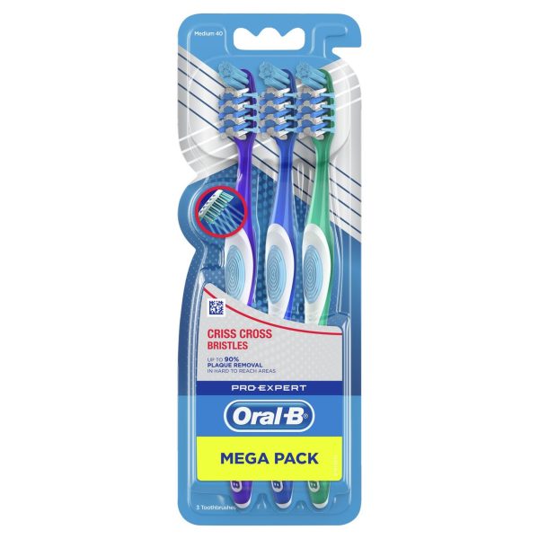 Oral-B Pro-Expert Criss Cross Bristles Toothbrushes