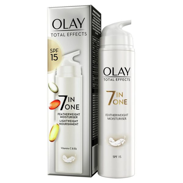 Olay Total Effects Featherweight Moisturiser SPF 15