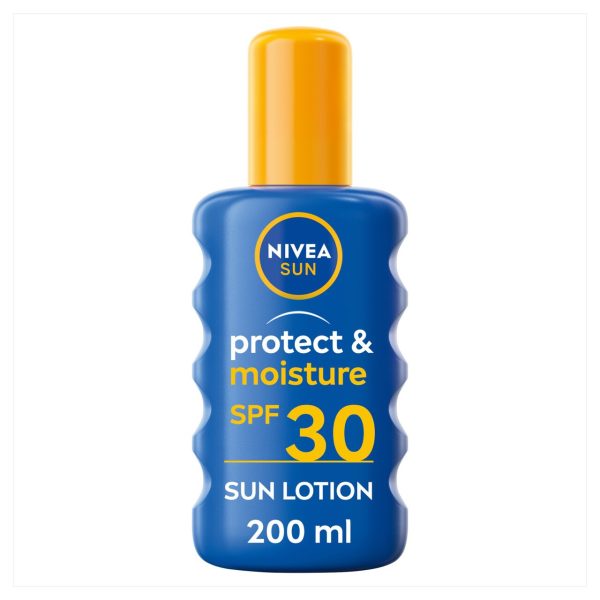 NIVEA SUN Protect & Moisture Sun Cream Spray SPF30