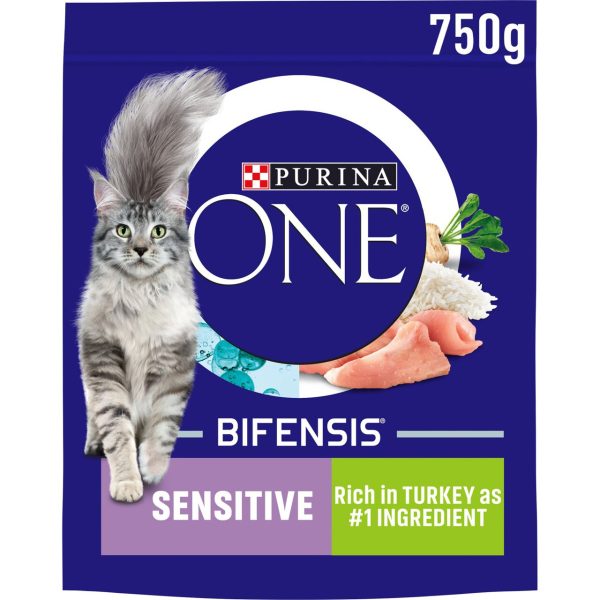 Purina ONE Sensitive Dry Cat Food Rich in Turkey