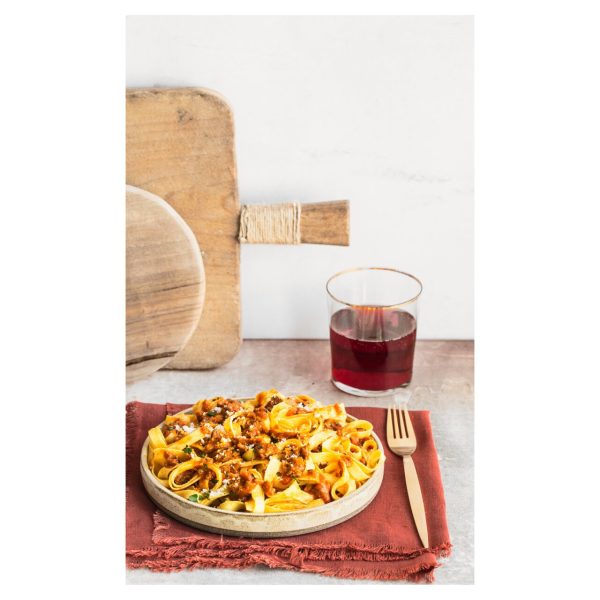 La Famiglia Rana Classic Italian Recipe Kit Tagliatelle Bolognese