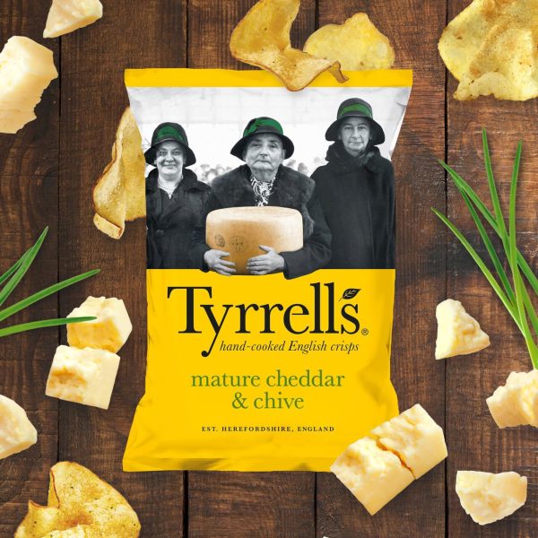 Tyrrells Mature Cheddar & Chive Sharing Crisps