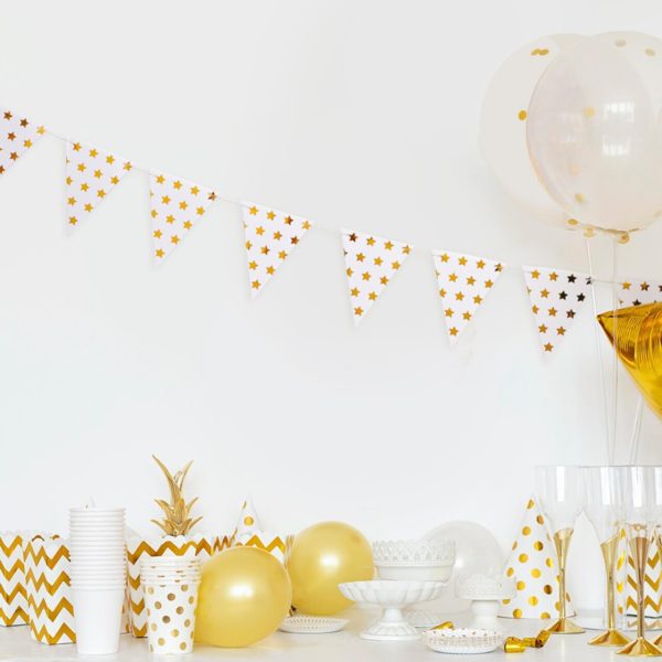 Nutmeg Gold Star Party Bunting