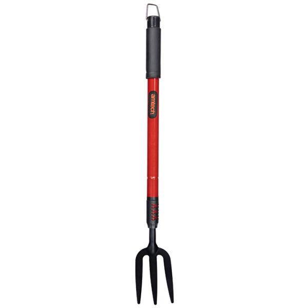 Telescopic hand fork