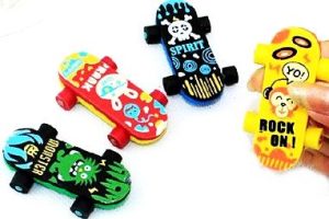 DIFFERENT COLOURS SKATEBOARD RUBBER ERASER (SINGLE)