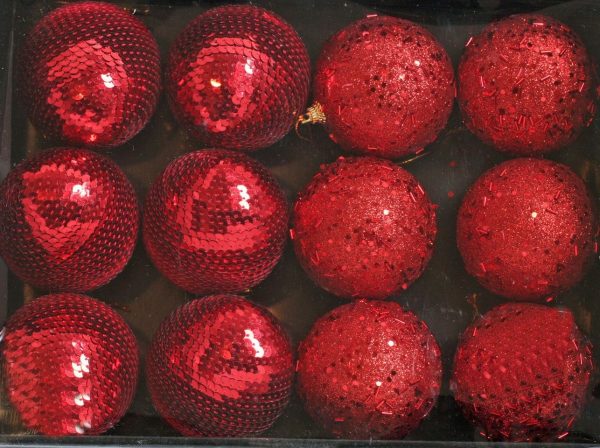 SET OF 12 SEQUINS DESIGN 8CM BAUBLES RED