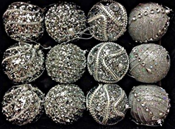 SET OF 12 BEAD CHAIN DESIGN 8CM BAUBLES SILVER