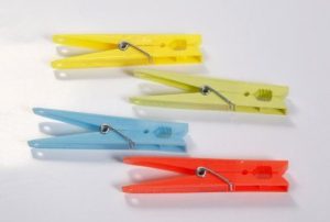 PACK OF 30 JUMBO PEGS 911178