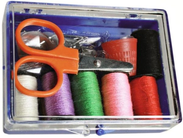 TRAVEL SEWING KIT