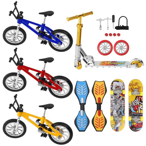 DIE CAST TOY SET FINGER BIKE ~ BOARD SKATEBOARD SKATE DIE-CAST ACCESSORIES SET