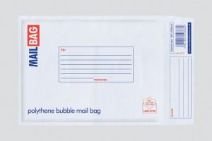 COUNTY SMALL POLYTHENE BUBBLE MAIL BAGS 170 X 260MM PACK OF 10