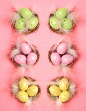 6 MINI SPECKLED EGGS IN NEST EASTER BONNET DECORATIONS