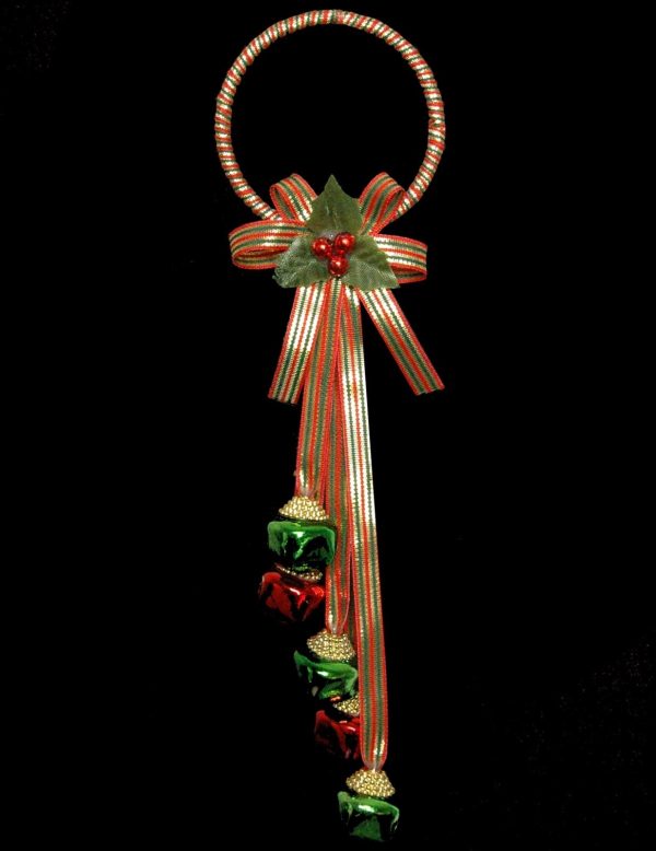 RED GREEN JINGLE BELL DOOR HANGER CHRISTMAS DECORATION