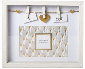 WHITE CLOTH LINE PHOTO FRAME - I LOVE YOU