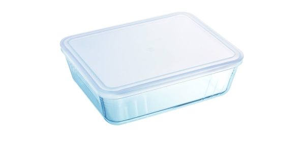 PYREX COOK & FREEZE RECTANGULAR DISH WITH LID 2.6 LITRE 25CM X 19CM