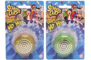 ASSORTED COLOUR SCHOOL'S OUT LIGHT UP YO YO