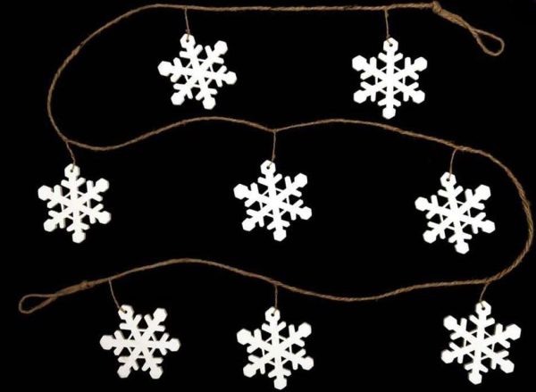 RUSTIC WOOD SNOWFLAKE GARLAND 2 M