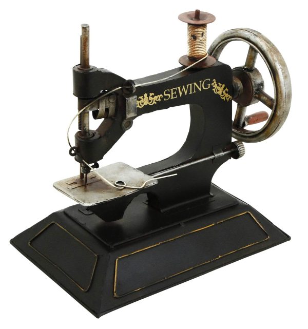 METAL SEWING MACHINE ORNAMENT