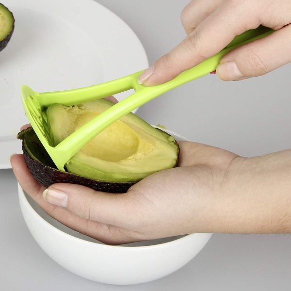 FACKELMANN AVOCADO 4 IN 1 TOOL ( SLICE - PIT - SCOOP & MASH )