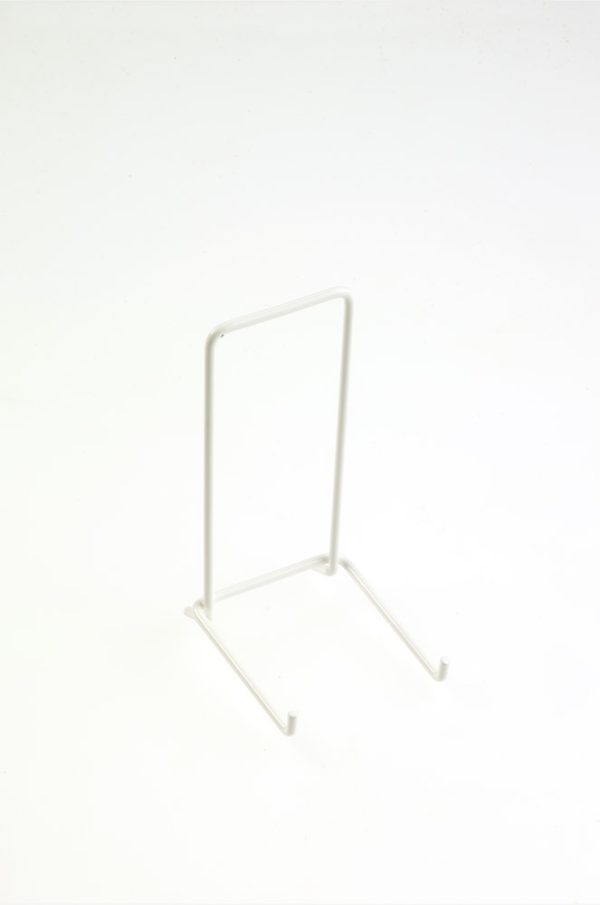 WHITE WIRE STRUT DISPLAY STAND 4 INCH SUITABLE FOR ITEMS 10CM-20CM