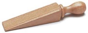 DELUXE WOODEN DOOR WEDGE STOP 163MM