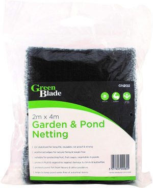 GREEN BLADE BLACK GARDEN & POND NETTING - 2M X 4M - 1CM MESH
