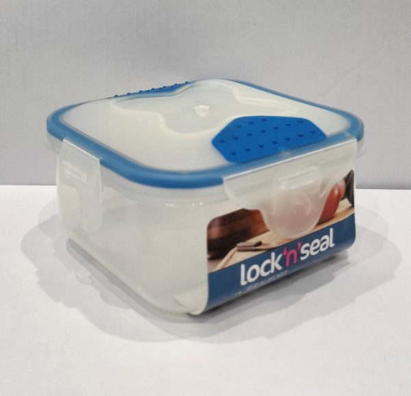 LOCK 'N' SEAL SQUARE PLASTIC FOOD CONTAINER 600ML