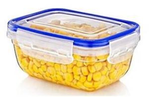LOCK & FRESH RECTANGULAR CLEAR PLASTIC FOOD STORAGE CONTAINER 800ML