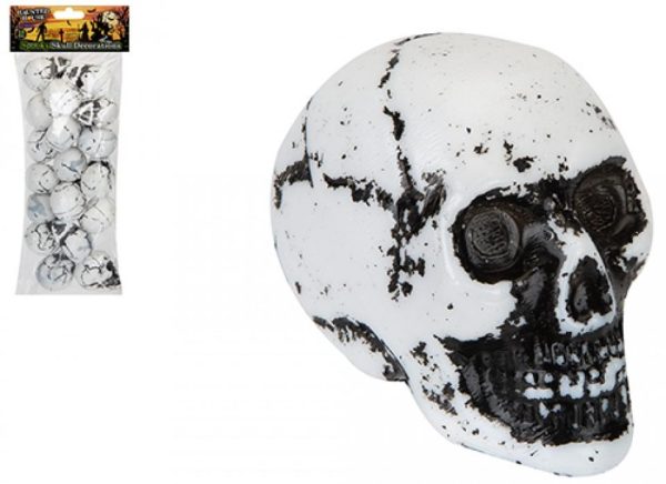 HAUNTED HOUSE SPOOKY SKULL DECORATIONS PACK OF 18