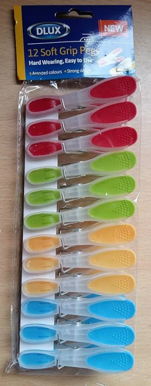 DLUX SOFT GRIP CLOTH PEGS PACK OF 12