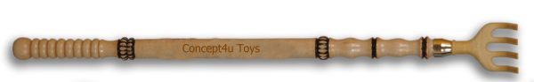 DELUXE WOODEN BACK SCRATCHER