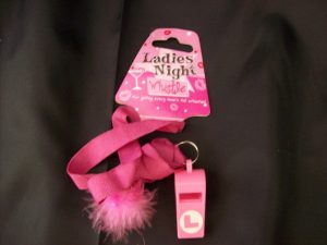 HENBRANDT HEN PARTY L PLATE FLUFFY WHISTLE PINK GIRLS - 1 PC