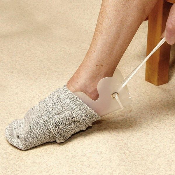 EASY TO USE SOCK AID / ASSIST DRESSING HELPER