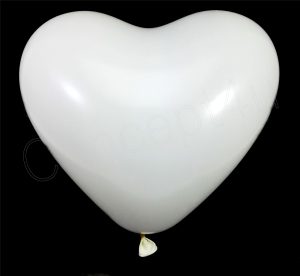 100 WHITE HEARTS BALLOONS