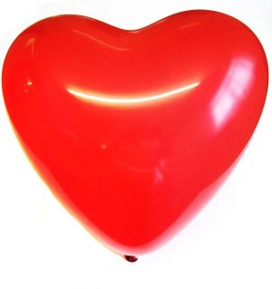 100 RED HEART BALLOONS