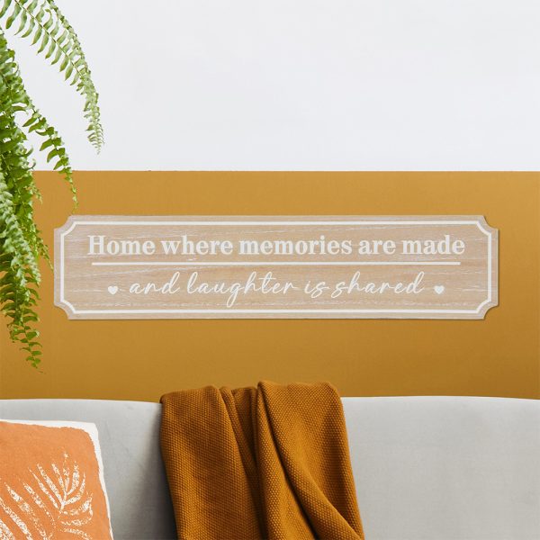 MEMORIES ARE MADE PLAQUE