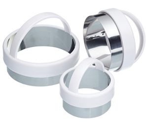 3 KITCHEN CRAFT PLAIN PASTRY CUTTERS