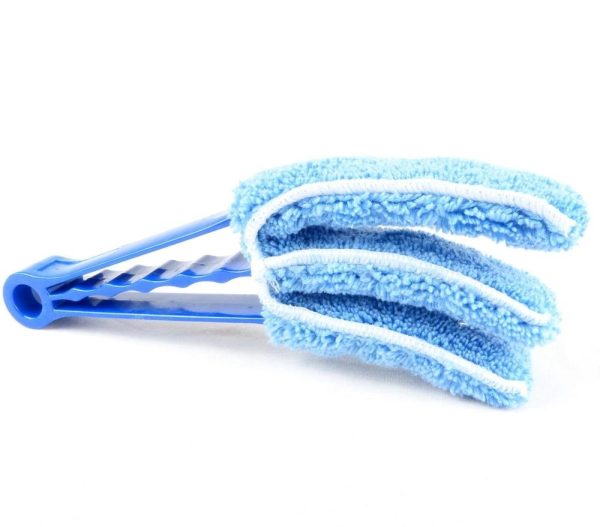 TRIPLE VENETAIN BLIND CLEANER