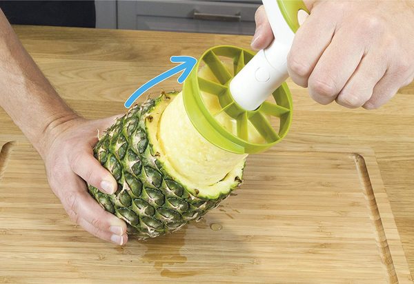 TOMORROWS KITCHEN 2 IN 1 PINEAPPLE SLICER & WEDGER