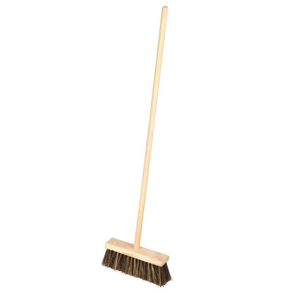 ELLIOTT 33CM WOODEN SWEEPING BROOM WITH NATURAL LONG CANE FIBRES AND WOODEN STICK